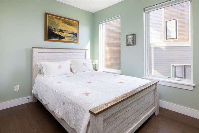 20 Taft Hil Park 5, Boston, MA 02131