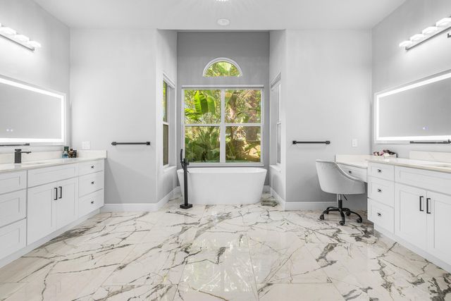 1845 Eagle Trace Boulevard, Coral Springs, FL 33071