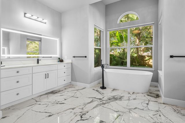 1845 Eagle Trace Boulevard, Coral Springs, FL 33071