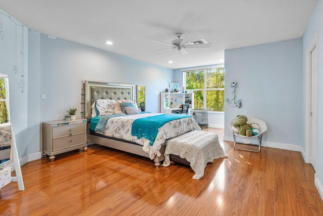 1845 Eagle Trace Boulevard, Coral Springs, FL 33071