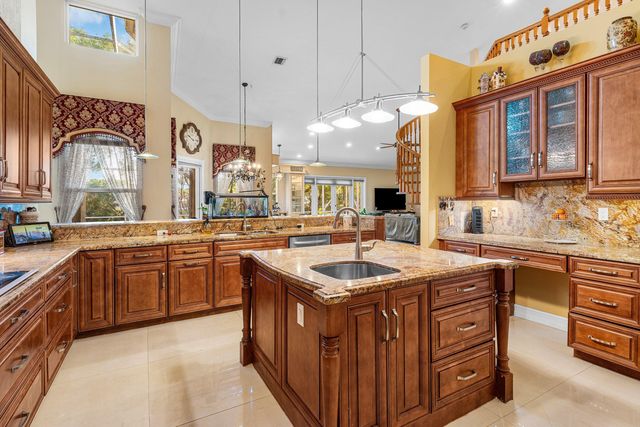 1845 Eagle Trace Boulevard, Coral Springs, FL 33071