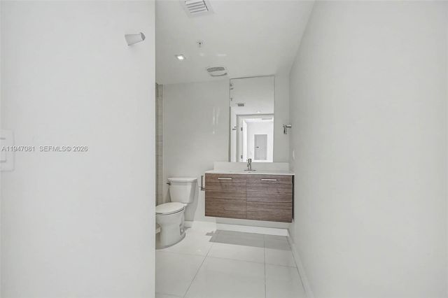 9901 E Bay Harbor Dr 803, Bay Harbor Islands, FL 33154