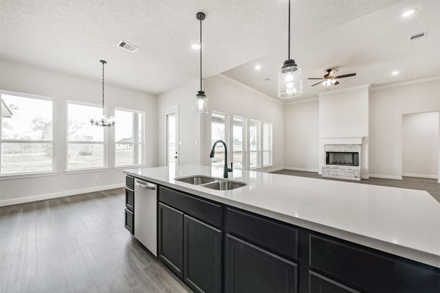 5611 Camp Creek Road, Baytown, TX 77523