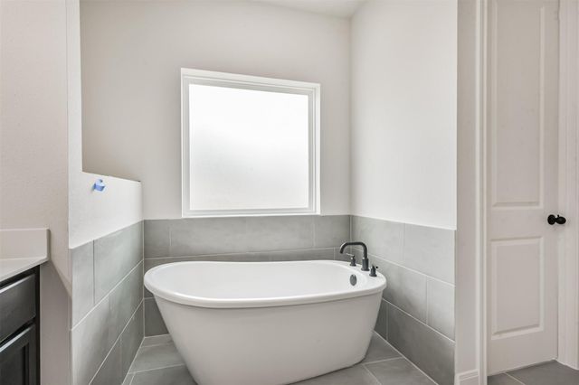 5611 Camp Creek Road, Baytown, TX 77523