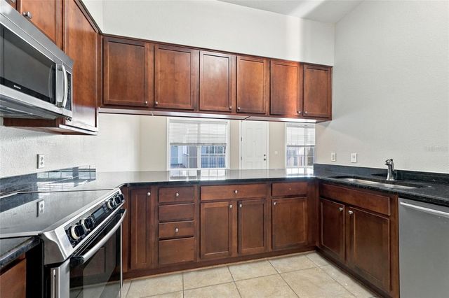 230 SW 2ND AVENUE 404, Gainesville, FL 32601
