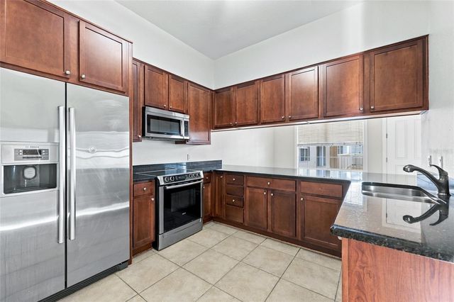230 SW 2ND AVENUE 404, Gainesville, FL 32601