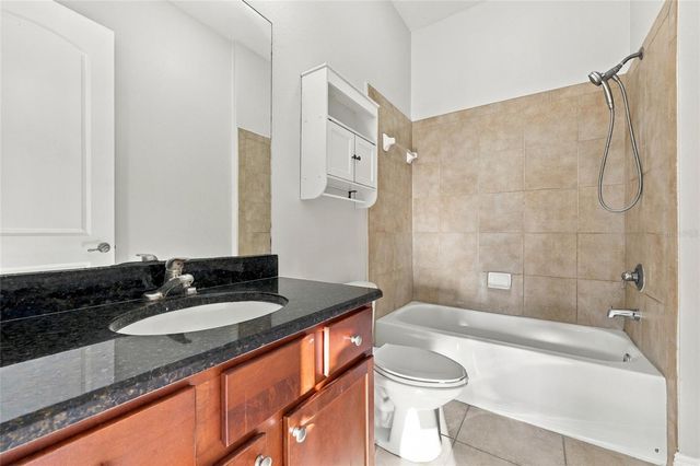 230 SW 2ND AVENUE 404, Gainesville, FL 32601