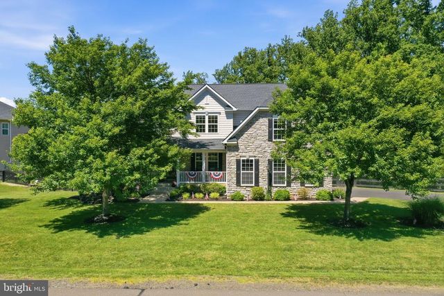 8046 SIDE HILL DR, Warrenton, VA 20187
