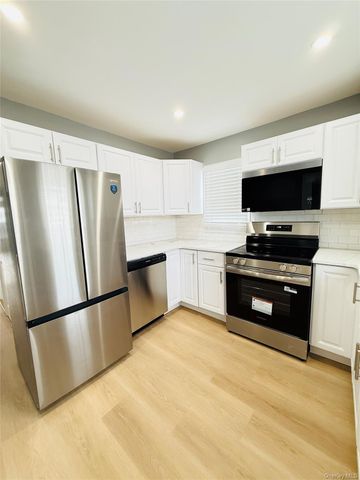 3680 Naomi Street, Seaford, NY 11783