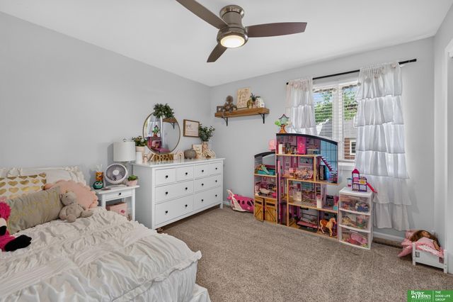 5325 S 62nd Street, Lincoln, NE 68516
