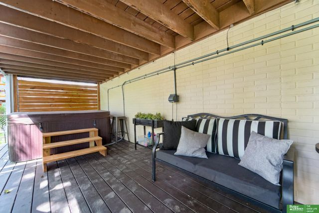 5325 S 62nd Street, Lincoln, NE 68516