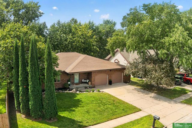 5325 S 62nd Street, Lincoln, NE 68516