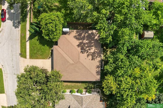 5325 S 62nd Street, Lincoln, NE 68516