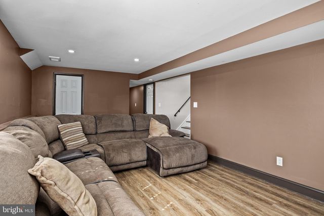 1006 SURREY RD, Somerdale, NJ 08083