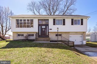 1006 SURREY RD, Somerdale, NJ 08083