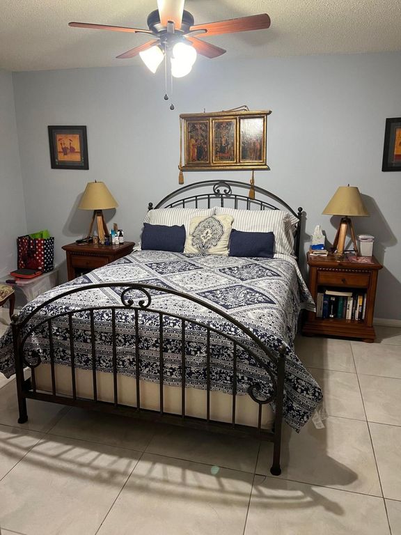 14888 WEDGEFIELD Drive 207, Delray Beach, FL 33446