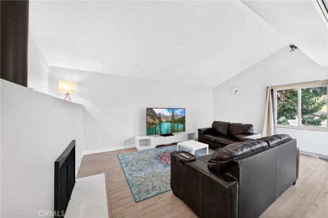 5475 Twin Lakes, Cypress, CA 90630