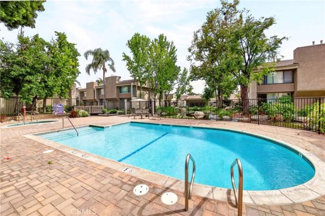 5475 Twin Lakes, Cypress, CA 90630