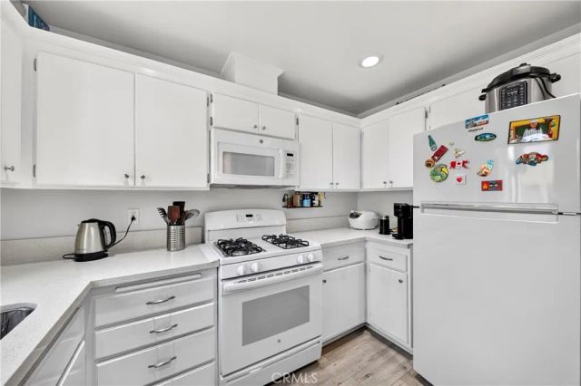 5475 Twin Lakes, Cypress, CA 90630