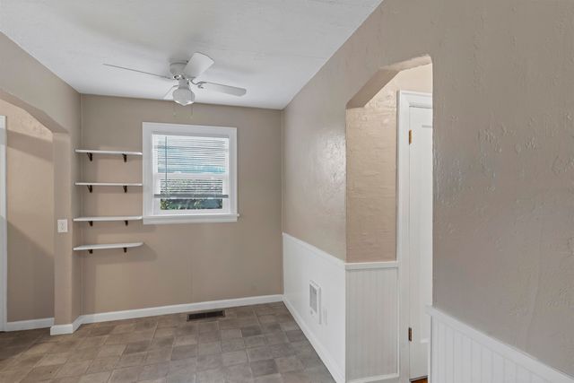 655 Norway (-665) St NE, Salem, OR 97301