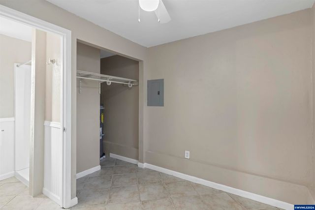 655 Norway (-665) St NE, Salem, OR 97301