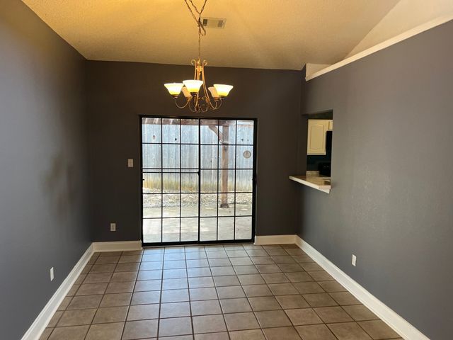 3028 Matterhorn Drive, Bedford, TX 76021