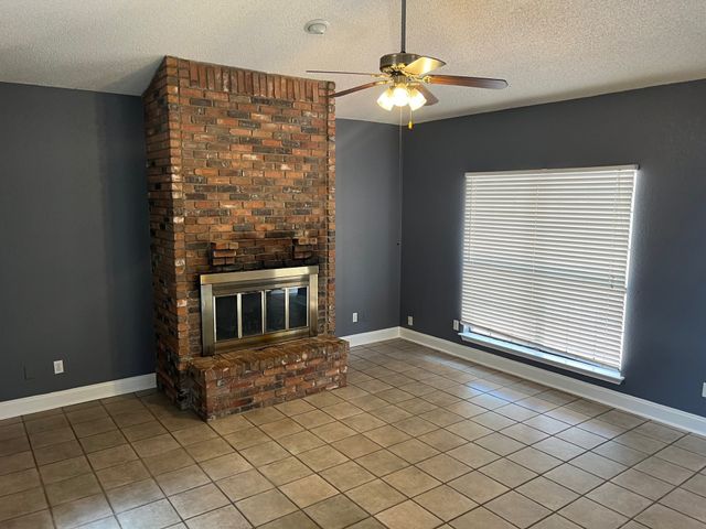 3028 Matterhorn Drive, Bedford, TX 76021