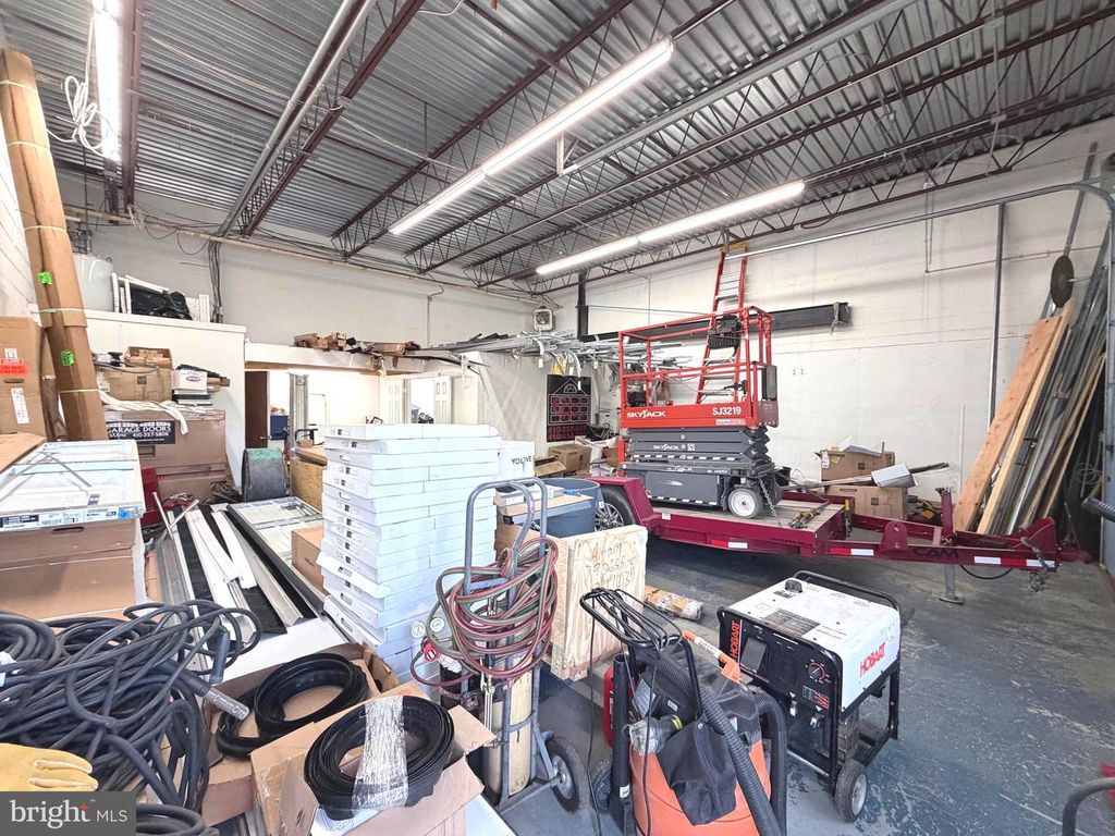 Image 2 of property listing at 101 SKIPJACK RD #9, Prince Frederick, MD 20678