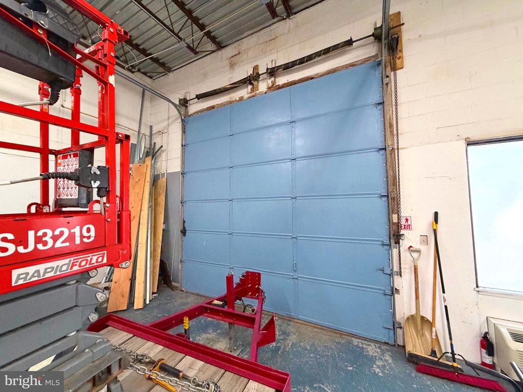 Image 7 of property listing at 101 SKIPJACK RD #9, Prince Frederick, MD 20678