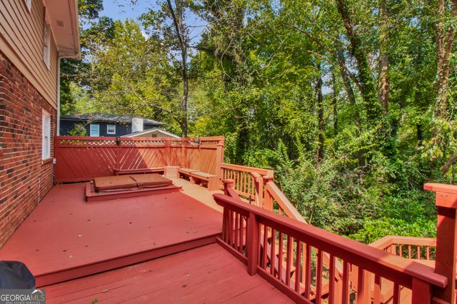 2594 W Fontainebleau Court, Atlanta, GA 30360