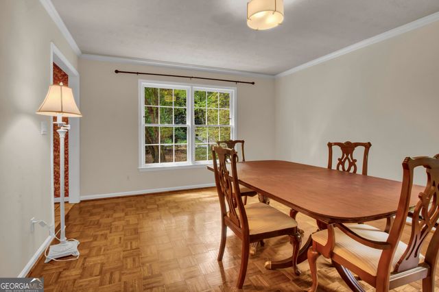 2594 W Fontainebleau Court, Atlanta, GA 30360