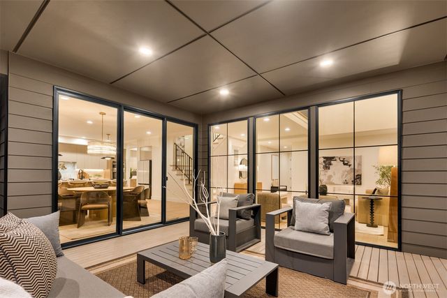 22900 101st Avenue SE, Woodinville, WA 98077