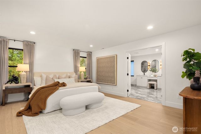 22900 101st Avenue SE, Woodinville, WA 98077