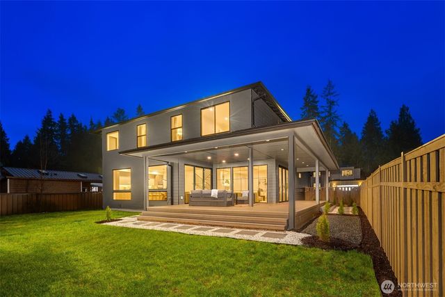 22900 101st Avenue SE, Woodinville, WA 98077