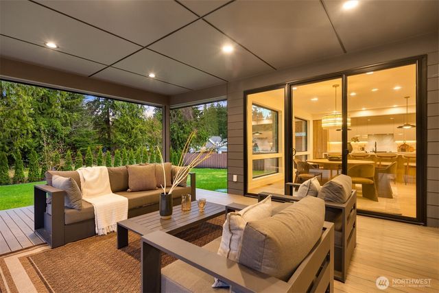 22900 101st Avenue SE, Woodinville, WA 98077