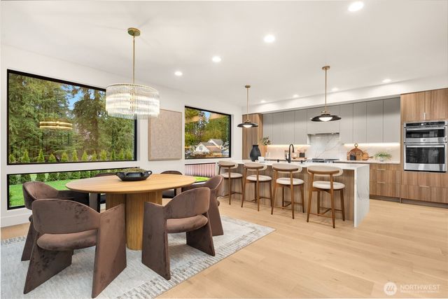 22900 101st Avenue SE, Woodinville, WA 98077