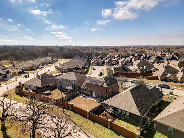 1815 Bersand, Gainesville, TX 76240