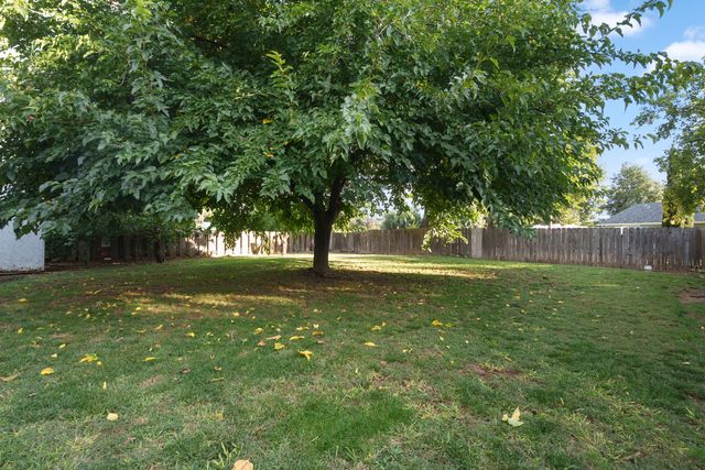 20481 Womack Road, Red Bluff, CA 96080