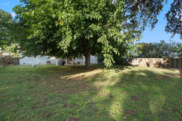 20481 Womack Road, Red Bluff, CA 96080