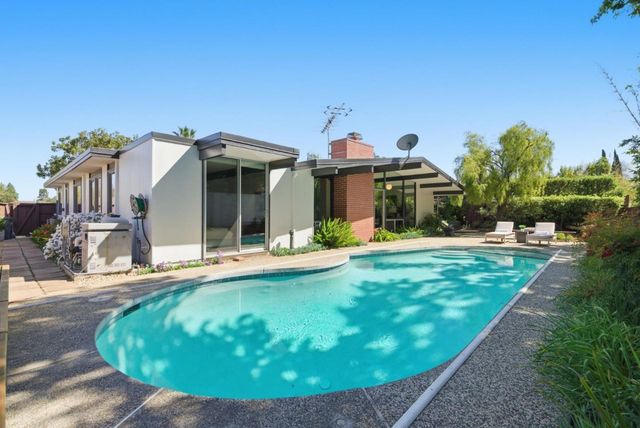 1321 Lennox Way, Sunnyvale, CA 94087