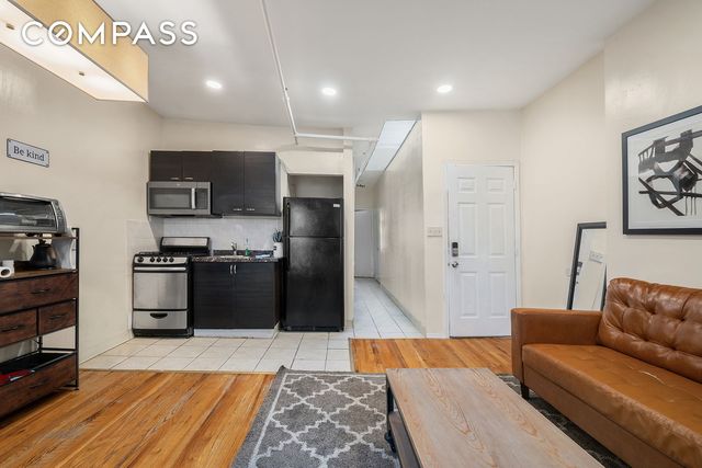 596 W 152nd Street, New York City, NY 10031