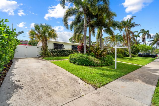 520 Flotilla Road, North Palm Beach, FL 33408