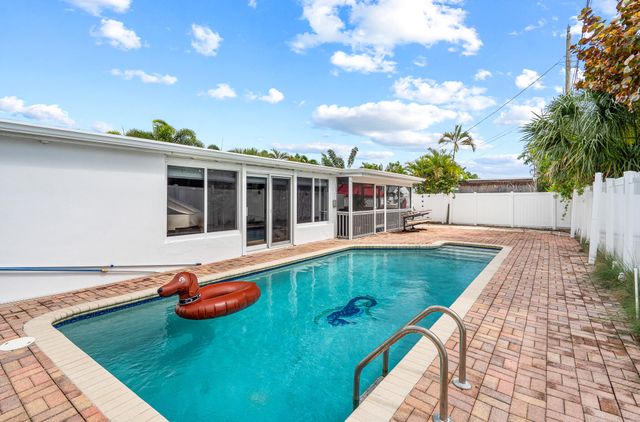 520 Flotilla Road, North Palm Beach, FL 33408