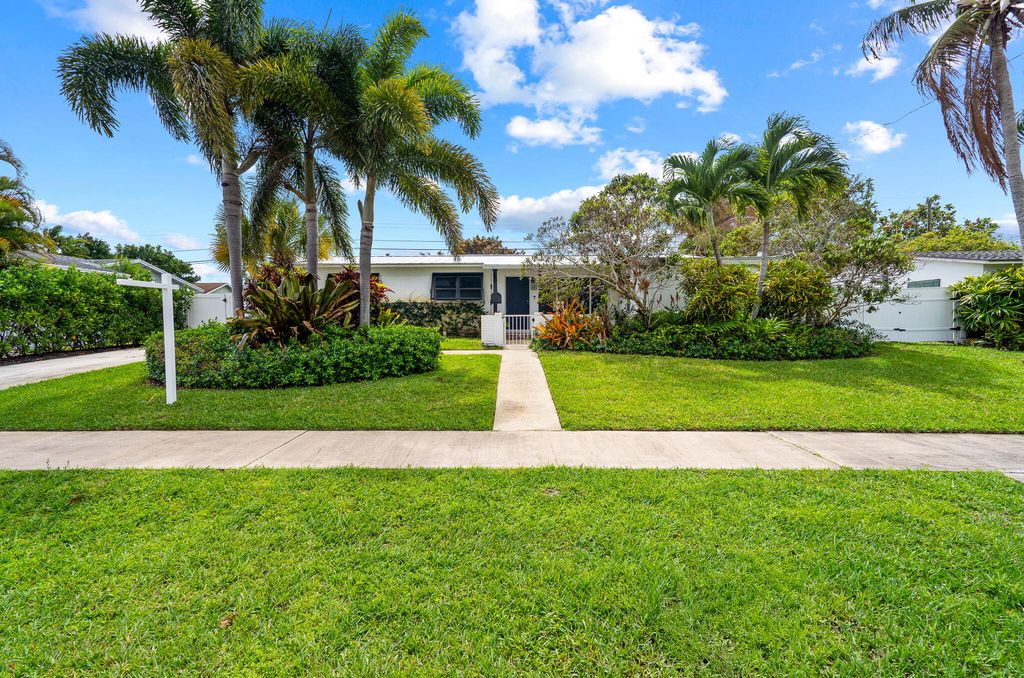 520 Flotilla Road, North Palm Beach, FL 33408