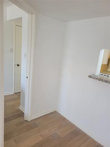 8425 Hearth Drive 25, Houston, TX 77054