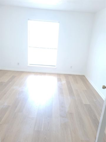 8425 Hearth Drive 25, Houston, TX 77054