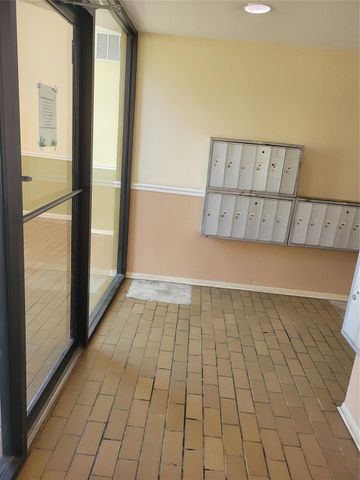 8425 Hearth Drive 25, Houston, TX 77054