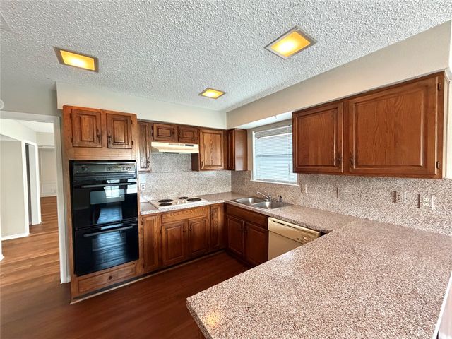 13222 Fall Manor Drive, Dallas, TX 75243
