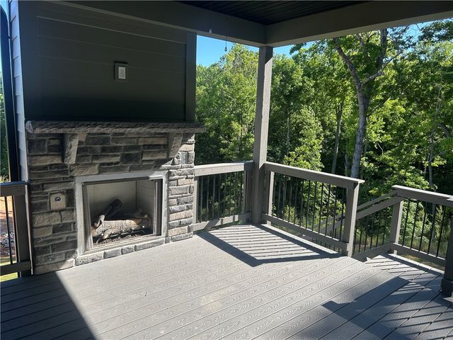 131 Shale Drive, Central, SC 29630