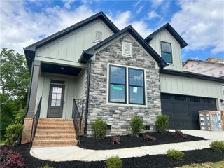 131 Shale Drive, Central, SC 29630